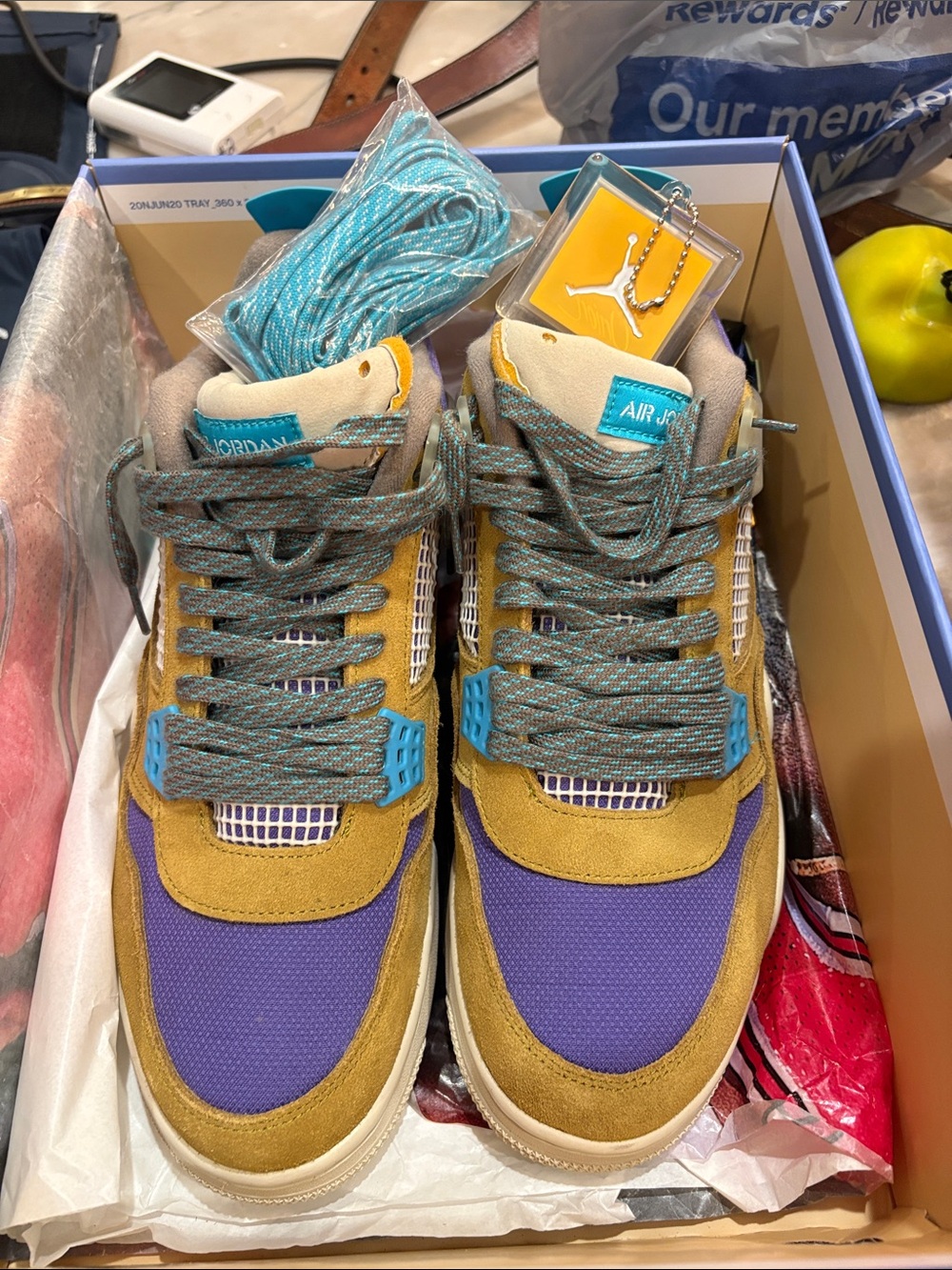Union La X Air Jordan 4 Retro Desert Moss View 4